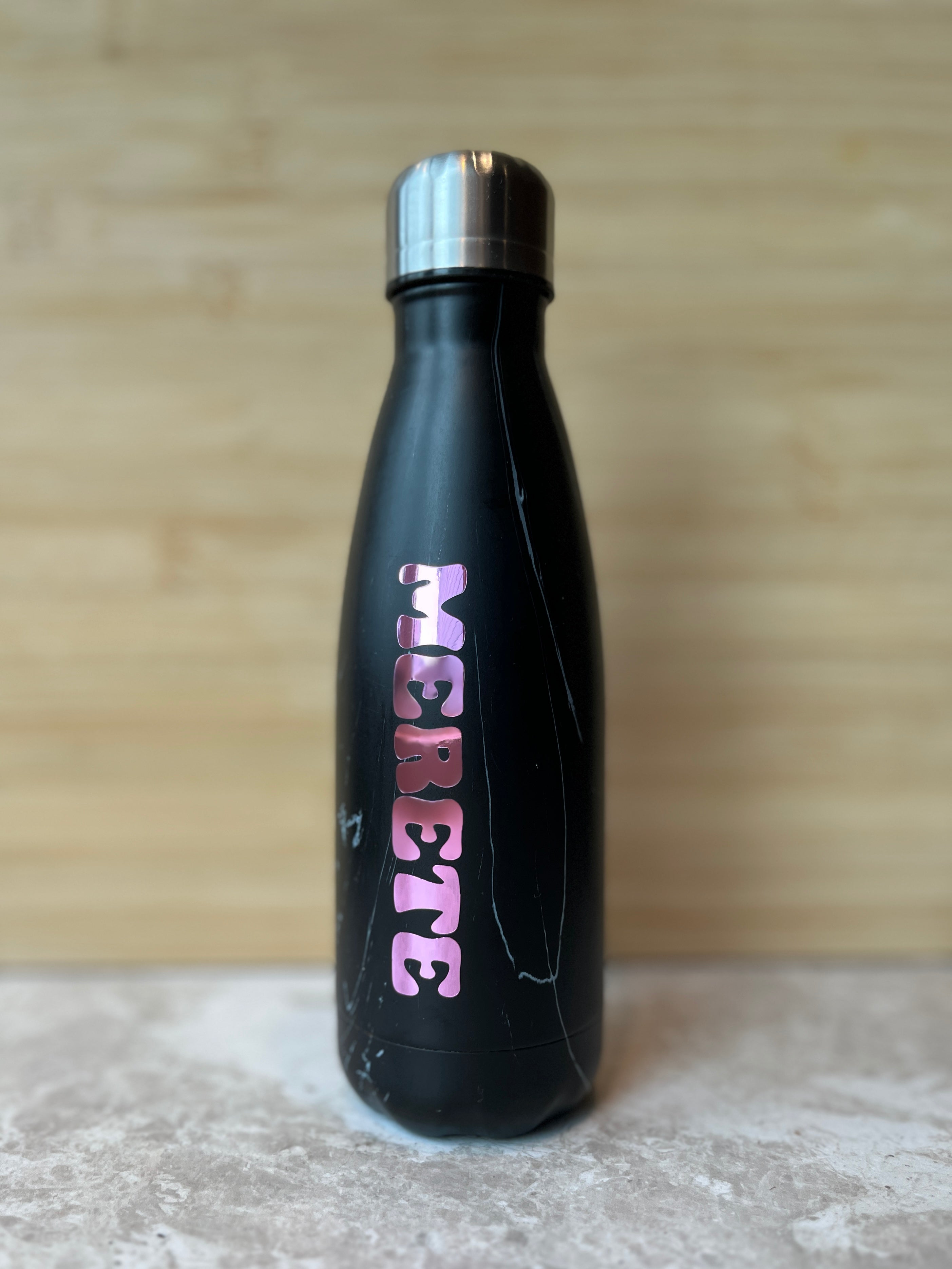 Klistremerke med navn